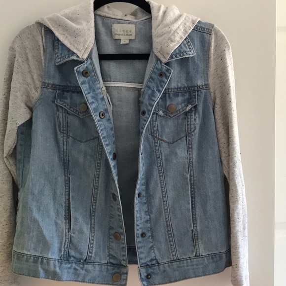 hooded jacket - Picture 2 of 3